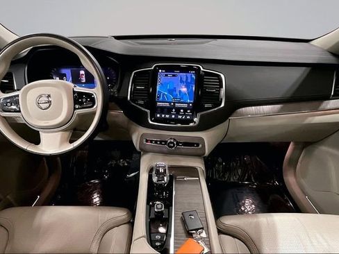 Certified 2023 Volvo XC90 B6 Ultimate AWD/4WD image 19
