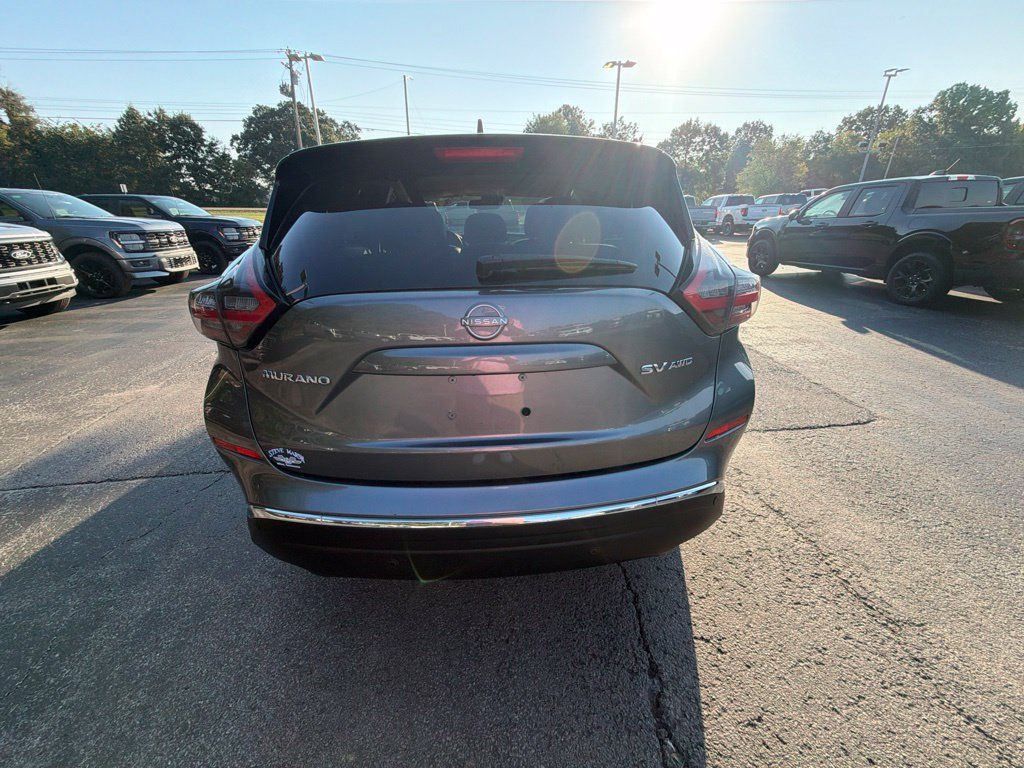 Used 2023 Nissan Murano SV AWD/4WD image 4