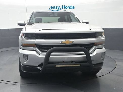 Used 2017 Chevrolet Silverado 1500 LT w/ All Star Edition AWD/4WD image 2