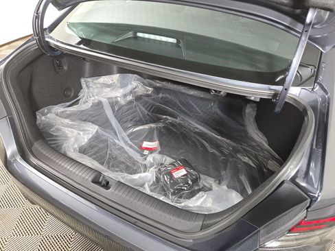 New 2026 Honda Accord SE image 9