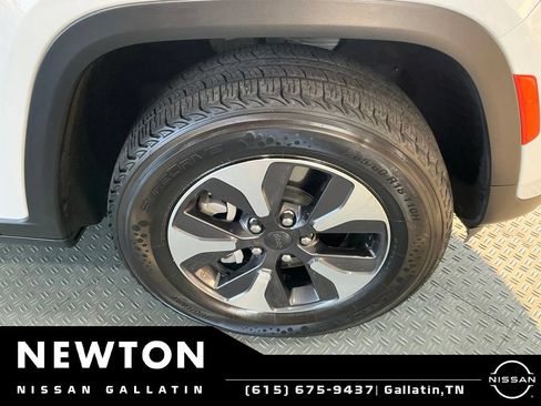 Used 2024 Jeep Grand Cherokee Limited 4xe AWD/4WD image 62