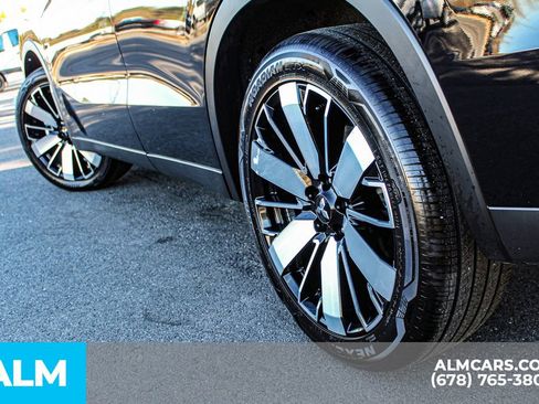 Used 2025 Mitsubishi Outlander SE image 15