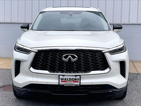 Used 2023 INFINITI QX60 Luxe w/ Cargo Package AWD/4WD image 3