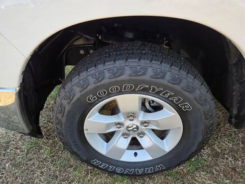 Used 2023 RAM 1500 Classic SLT w/ Trailer & Traction Group image 21