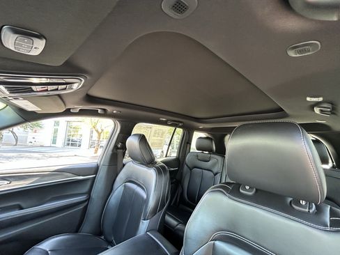 Used 2024 Jeep Grand Cherokee Limited 4xe AWD/4WD image 19