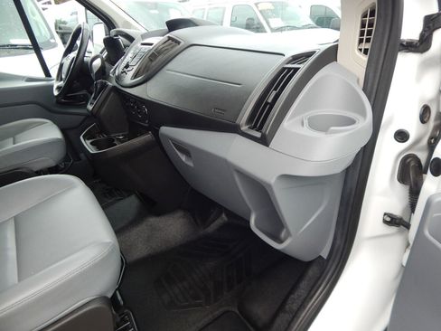 Used 2016 Ford Transit 350 XL image 19