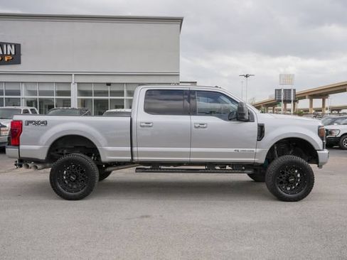 Used 2021 Ford F250 Lariat AWD/4WD image 4