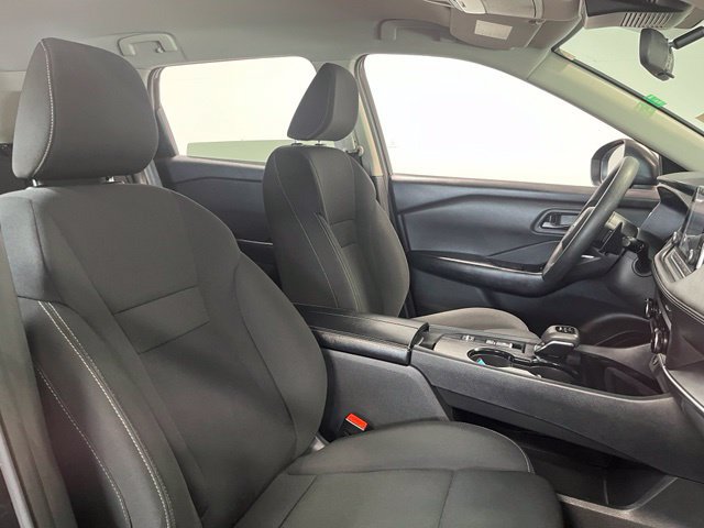 Used 2024 Nissan Rogue S FWD image 10