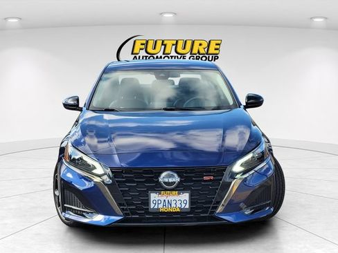 Used 2024 Nissan Altima 2.5 SR AWD/4WD image 2