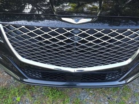 Used 2022 Genesis GV80 3.5T w/ Prestige Package 07 AWD/4WD image 2