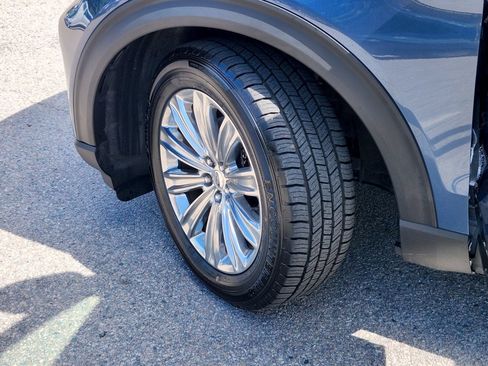 Certified 2020 Ford Explorer Limited AWD/4WD image 33