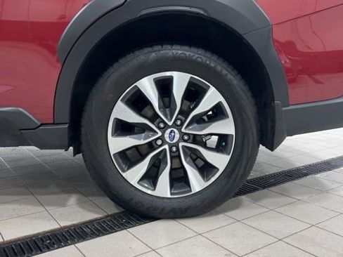 Certified 2025 Subaru Outback Limited image 21