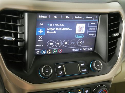 Used 2023 GMC Acadia Denali w/ Denali Ultimate Package image 22