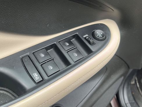 Certified 2020 Buick Envision Essence w/ Experience Buick Package AWD/4WD image 12