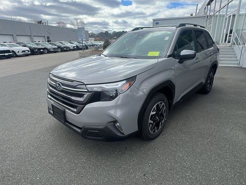 New 2026 Subaru Forester Premium AWD/4WD image 3