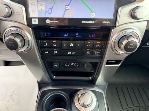 Used 2023 Toyota 4Runner Limited AWD/4WD image 19
