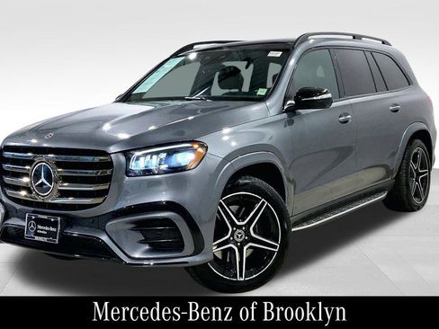 Certified 2024 Mercedes-Benz GLS 450 4MATIC image 3