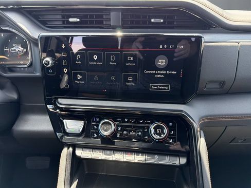 Certified 2026 GMC Sierra 1500 AT4 w/ AT4 Premium Package AWD/4WD image 18