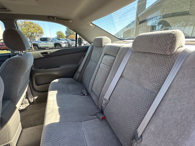 Used 2003 Toyota Camry LE FWD image 25