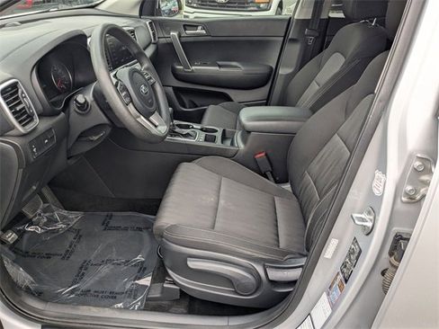 Used 2020 Kia Sportage LX image 14