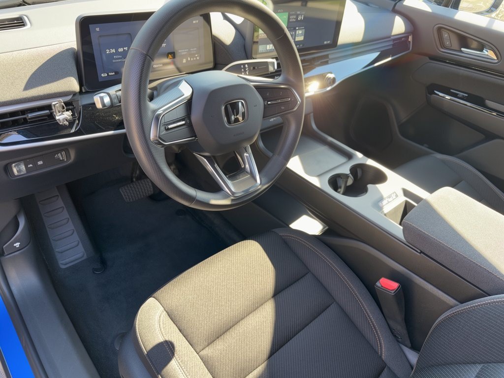 Certified 2024 Honda Prologue EX image 4