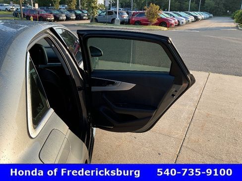 Used 2018 Audi A4 2.0T Premium Plus w/ Premium Plus Package AWD/4WD image 18