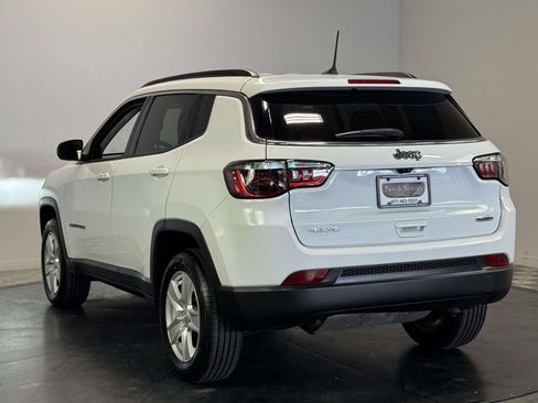 Used 2022 Jeep Compass Latitude AWD/4WD image 6