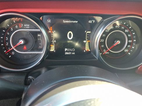 Used 2022 Jeep Wrangler Unlimited Rubicon w/ Xtreme Recon 35" Tire Package image 20