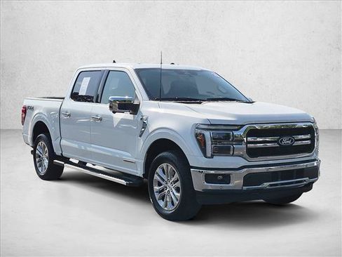 Used 2025 Ford F150 Lariat w/ Equipment Group 502A High AWD/4WD image 3