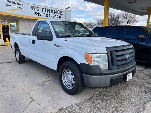 Used 2010 Ford F150 XL image 3