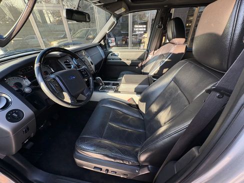 Used 2012 Ford Expedition Limited image 11
