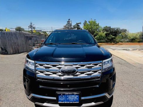 Used 2018 Ford Explorer Limited AWD/4WD image 2