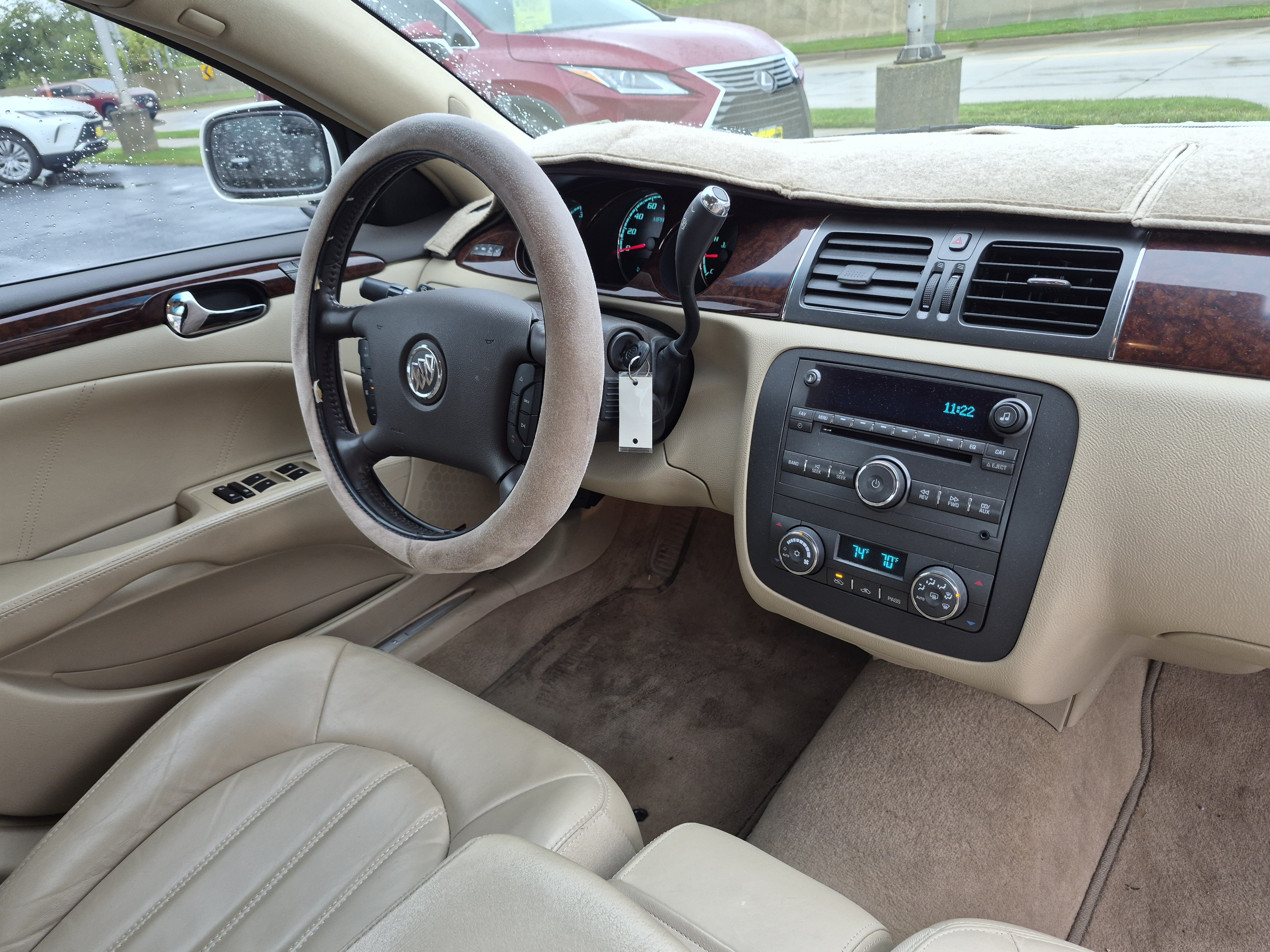 Used 2011 Buick Lucerne CXL FWD image 13
