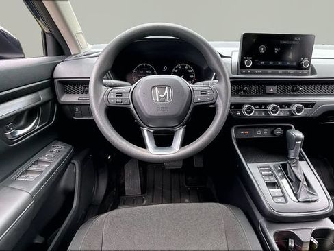 Used 2025 Honda CR-V EX image 8