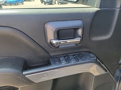 Used 2018 Chevrolet Silverado 1500 LT w/ All Star Edition AWD/4WD image 21