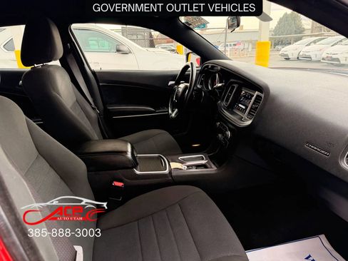 Used 2022 Dodge Charger Police w/ Street Appearance Group image 12