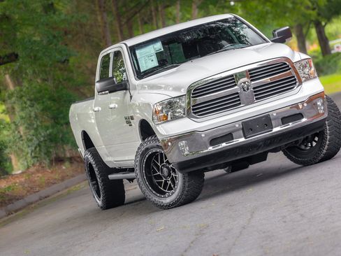 Used 2019 RAM 1500 Big Horn AWD/4WD image 23
