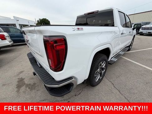 New 2026 GMC Sierra 1500 SLT AWD/4WD image 4