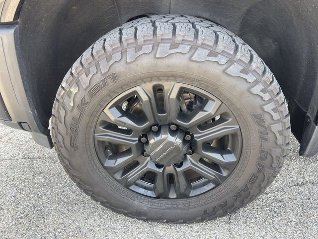 Used 2024 GMC Sierra 2500 Denali w/ Denali Reserve Package AWD/4WD image 10