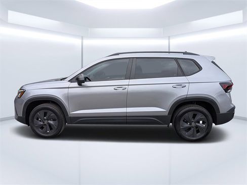 New 2026 Volkswagen Taos S image 6