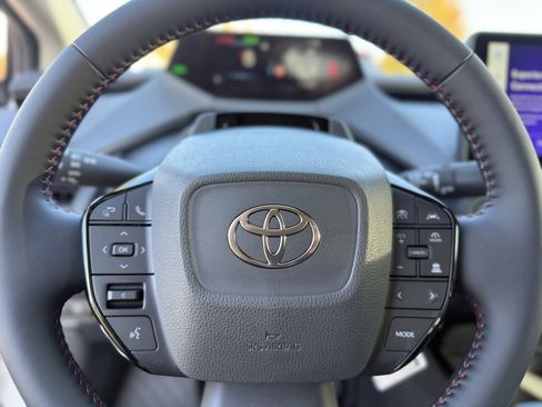 Used 2026 Toyota Prius XSE image 33