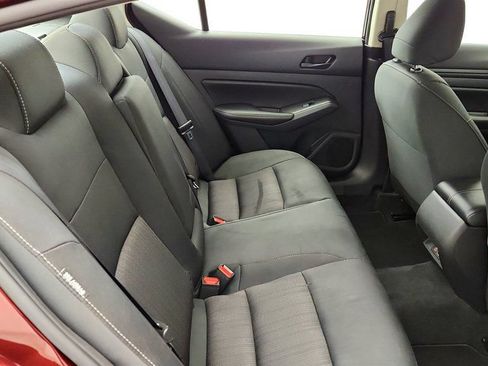 Used 2025 Nissan Altima 2.5 SV FWD image 22