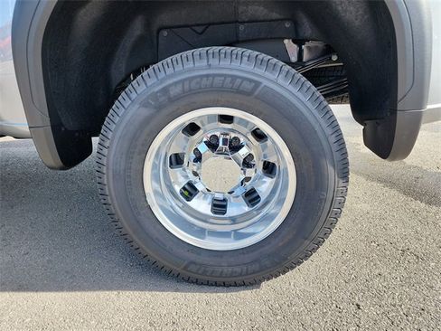 New 2026 GMC Sierra 3500 Denali w/ Denali Reserve Package image 31