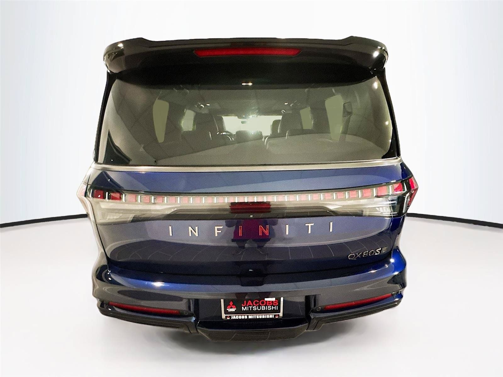 Used 2026 INFINITI QX80 Luxe AWD/4WD image 32