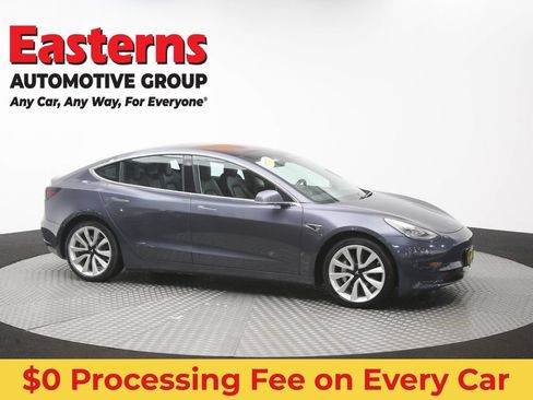 Used 2018 Tesla Model 3 Long Range RWD image 44