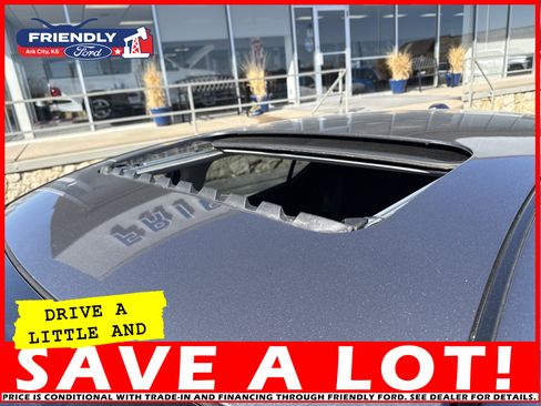 Used 2022 Nissan Altima 2.5 SV w/ SV Premium Package image 22