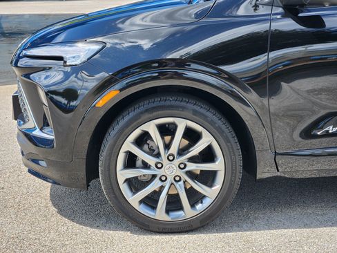 Used 2024 Buick Encore GX Avenir w/ Avenir Technology Package FWD image 27
