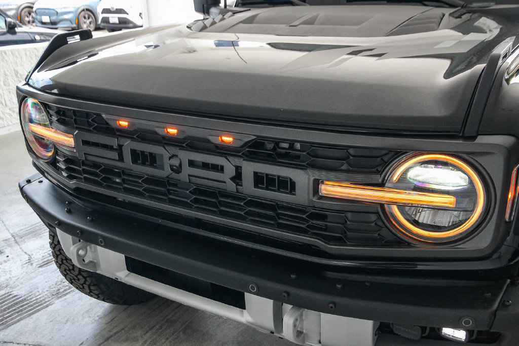 New 2026 Ford Bronco Raptor w/ Interior Carbon Fiber Pack AWD/4WD image 12