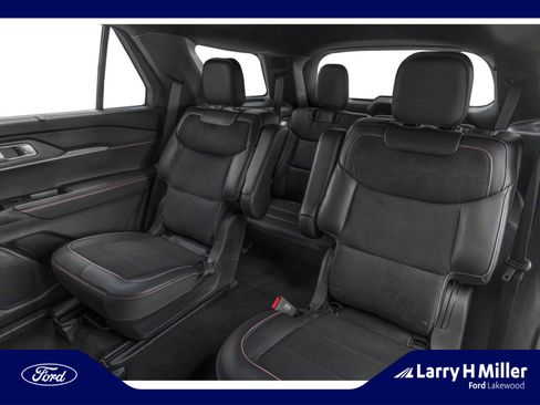 New 2026 Ford Explorer ST w/ Sun And Sound Package image 8