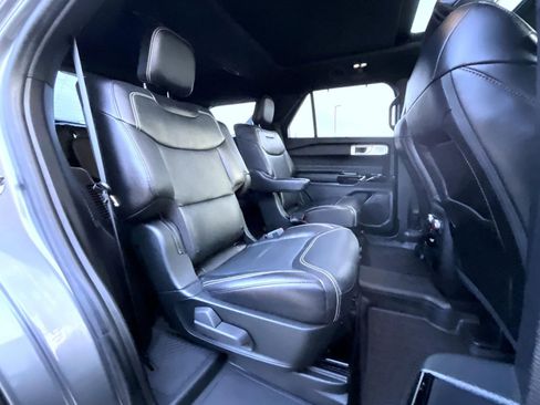 Used 2021 Ford Explorer ST w/ Equipment Group 401A image 22